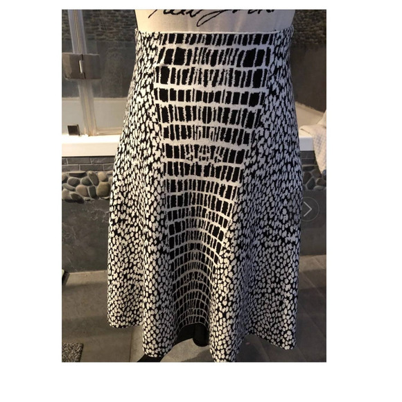 EUC Sioni Snake Print Flare A Line Knit Skirt Size Small - Picture 3 of 5